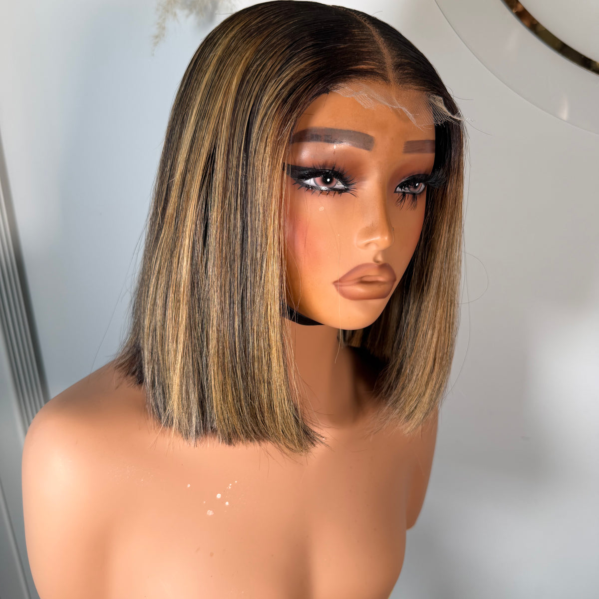 NAOMI LATTE