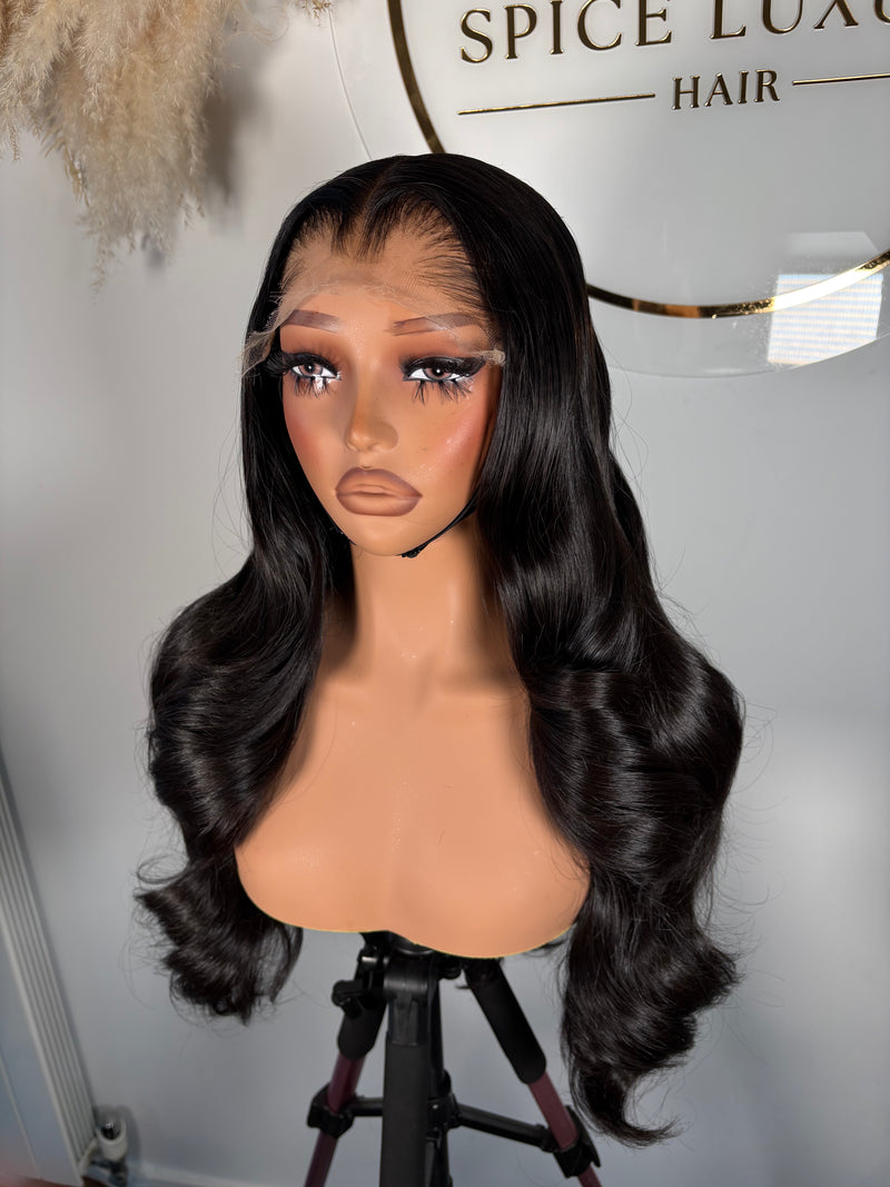 NYLA CURL