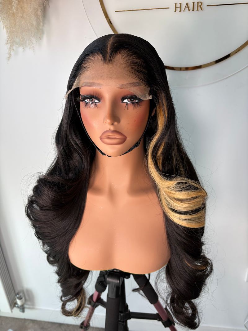 NYLA BLONDE