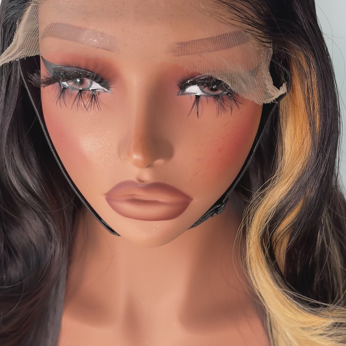 NYLA BLONDE